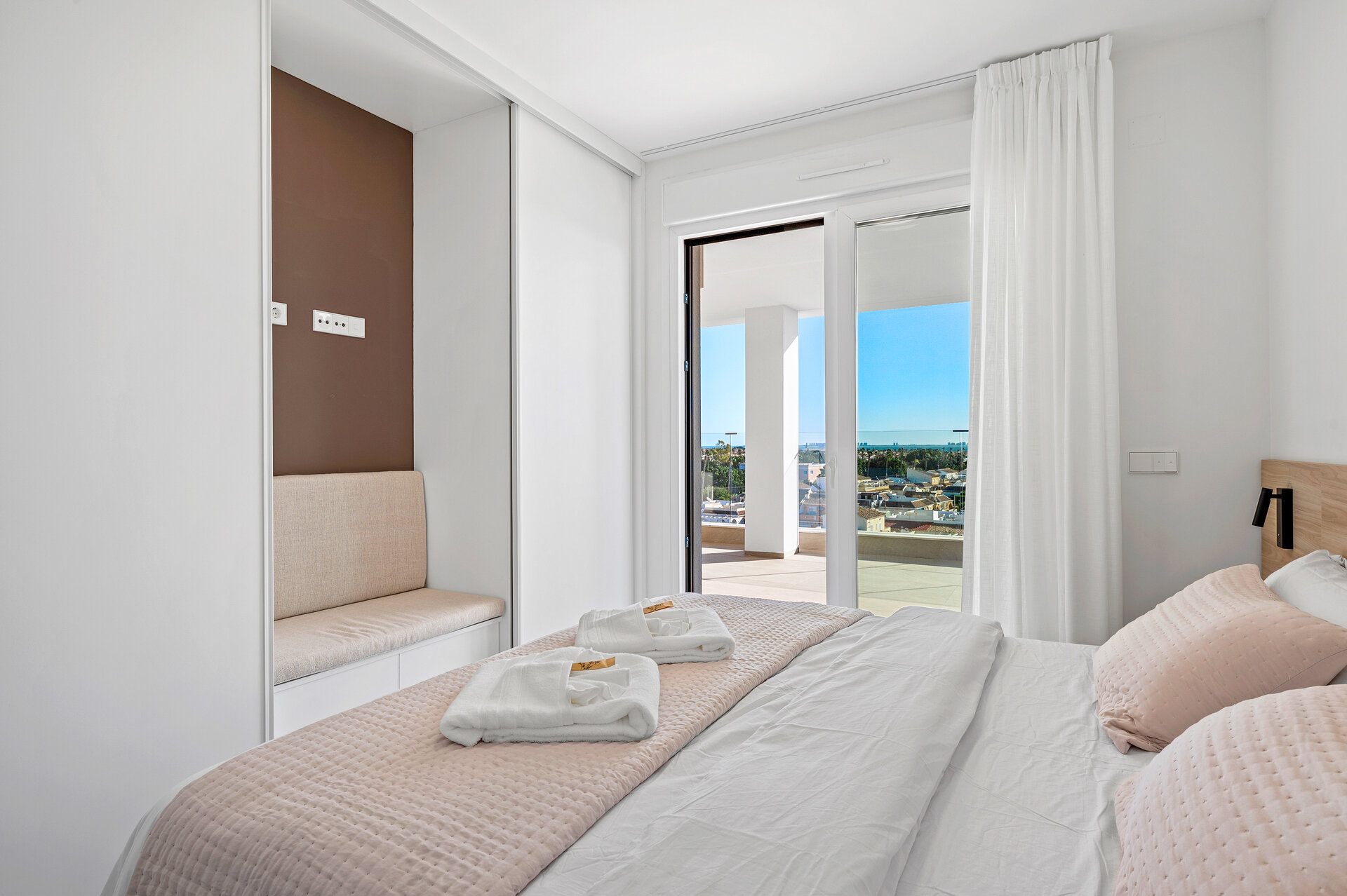3-Bedroom Apartment in Los Alcázares - Image 18