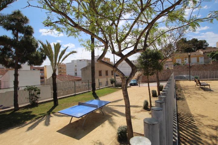 3-Bedroom House in Guardamar del Segura - Image 10