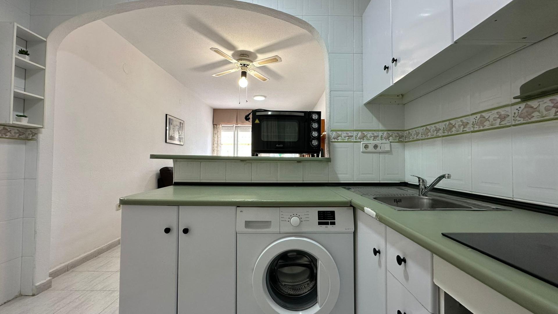 2-Bedroom Bungalow in La Chismosa, Orihuela Costa - Image 10