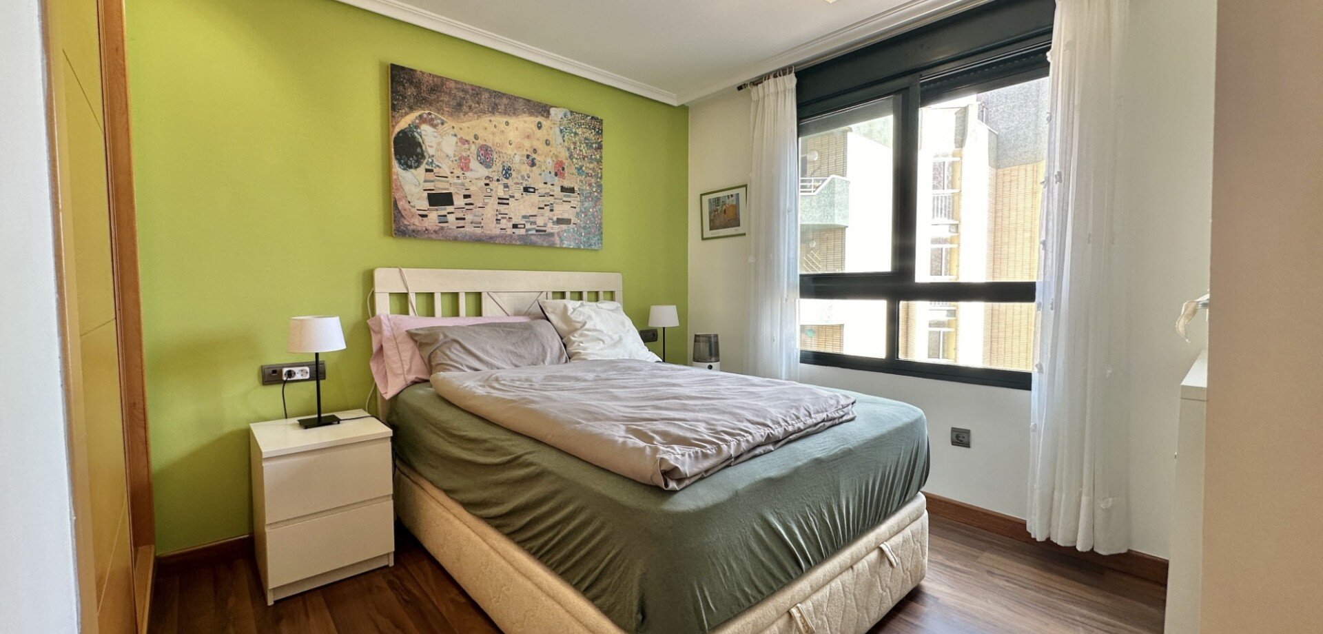 2-Bedroom Apartment in Guardamar del Segura - Image 14