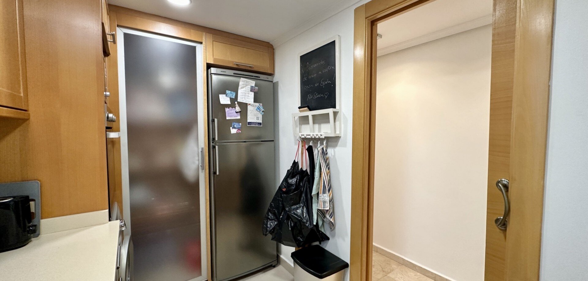 2-Bedroom Apartment in Guardamar del Segura - Image 21