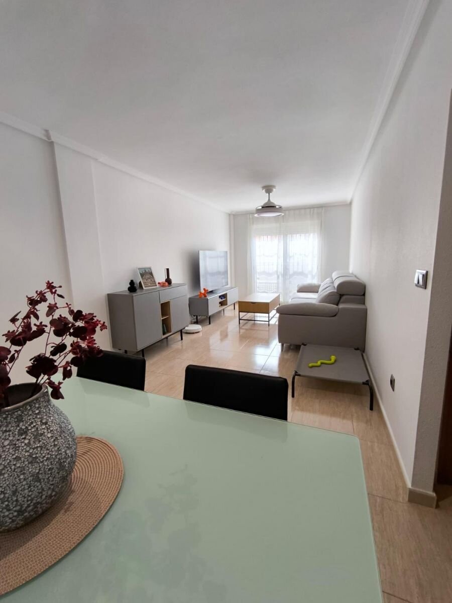 2-Bedroom Apartment in San Pedro del Pinatar - Image 2