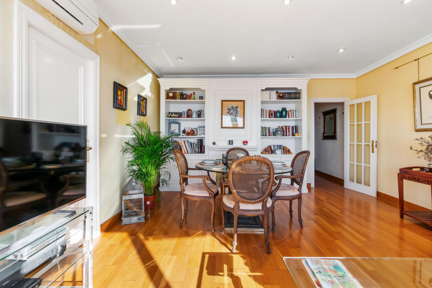 4-Bedroom Apartment in Torrevieja - Image 5