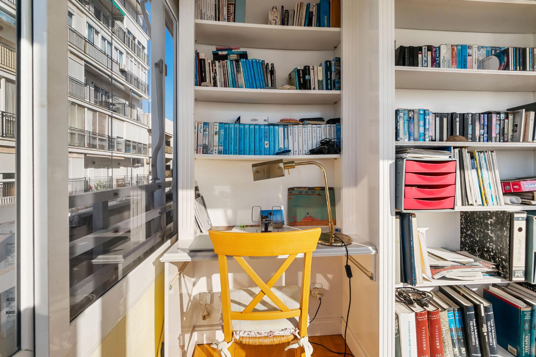 4-Bedroom Apartment in Torrevieja - Image 7