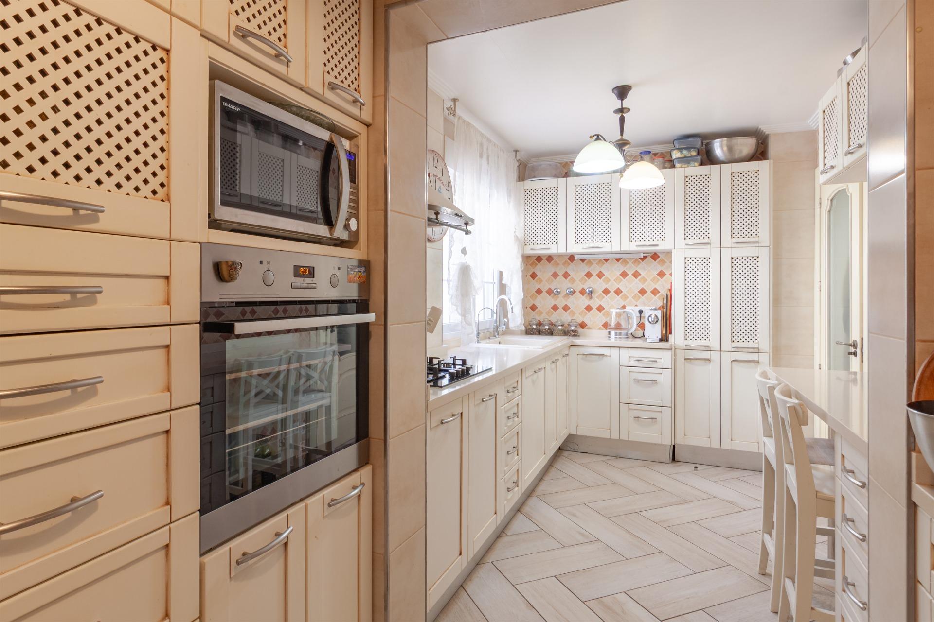 Villa de 4 Chambres à La Florida, Orihuela Costa - Image 17