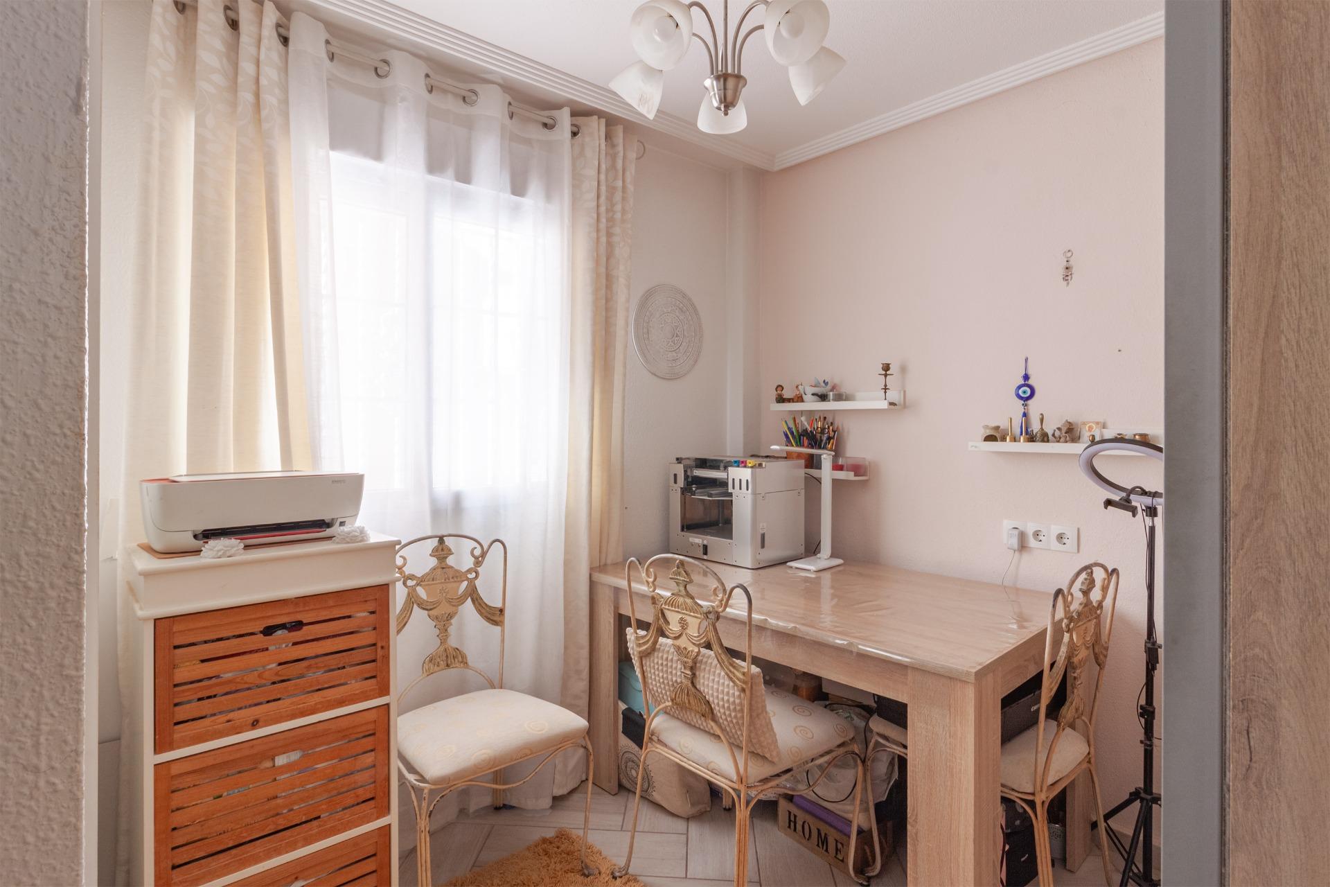 Villa de 4 Chambres à La Florida, Orihuela Costa - Image 24