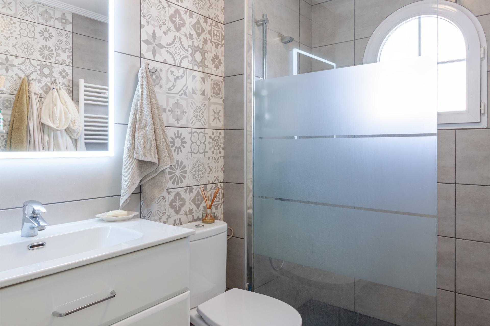 Villa de 4 Chambres à La Florida, Orihuela Costa - Image 38