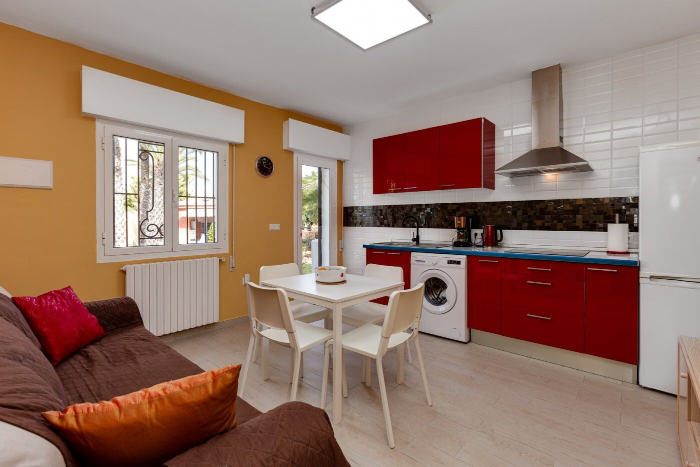 5-Bedroom Villa in San Luis, Torrevieja - Image 21