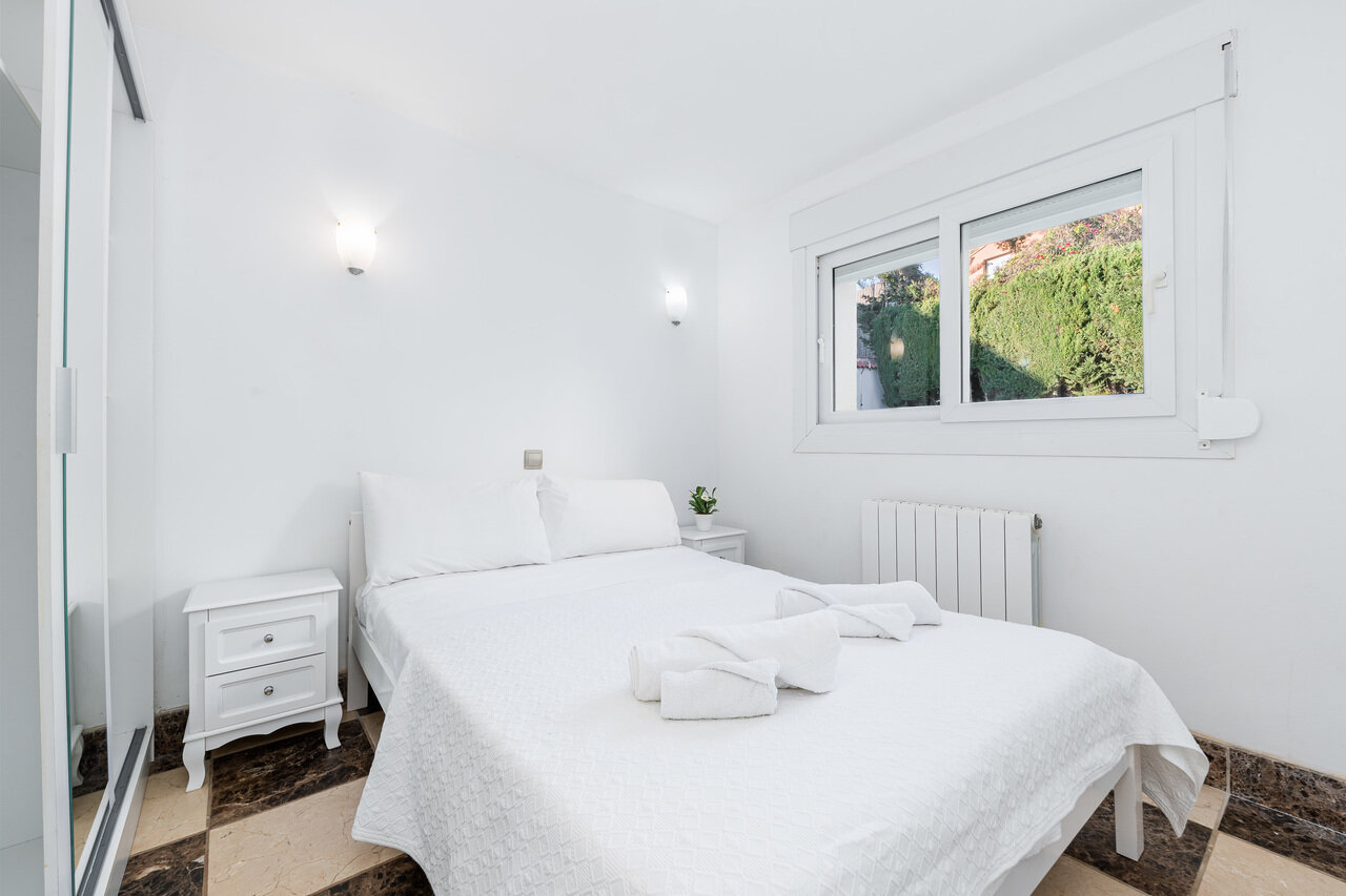 7-Bedroom Villa in Campoamor, Orihuela Costa - Image 15