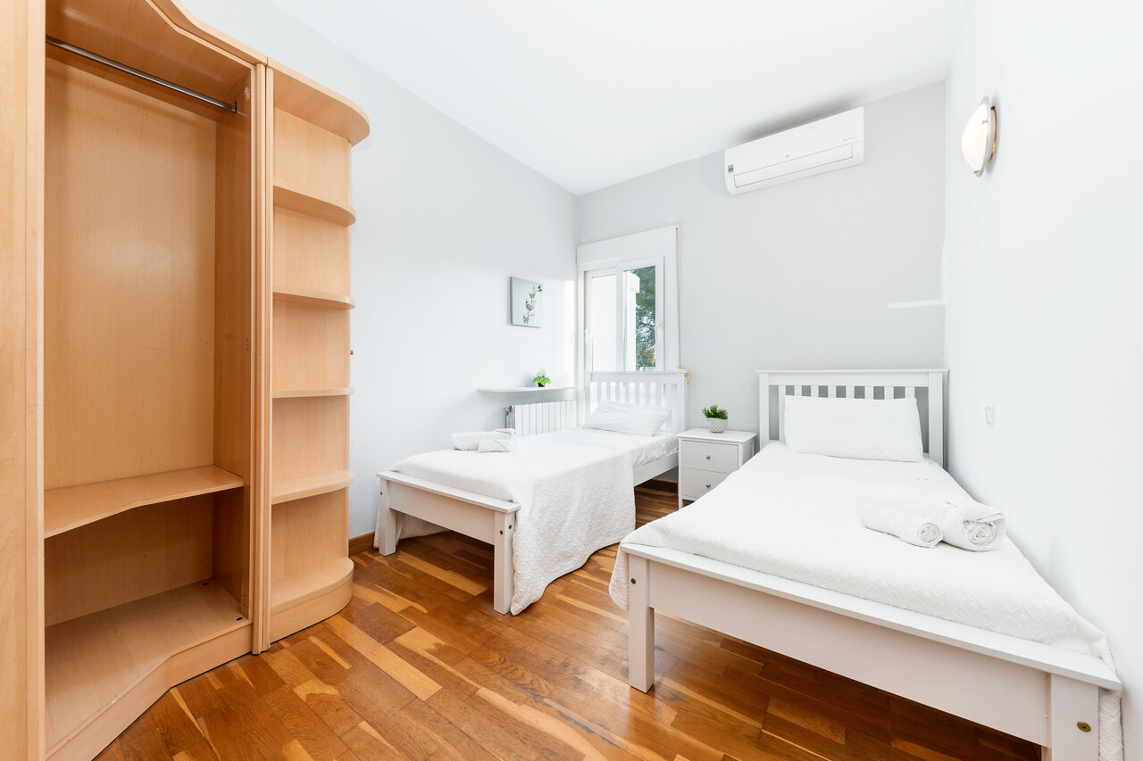 7-Bedroom Villa in Campoamor, Orihuela Costa - Image 17