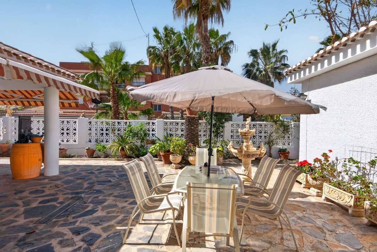 3-Bedroom Villa in Lo Pagán, San Pedro del Pinatar - Image 4