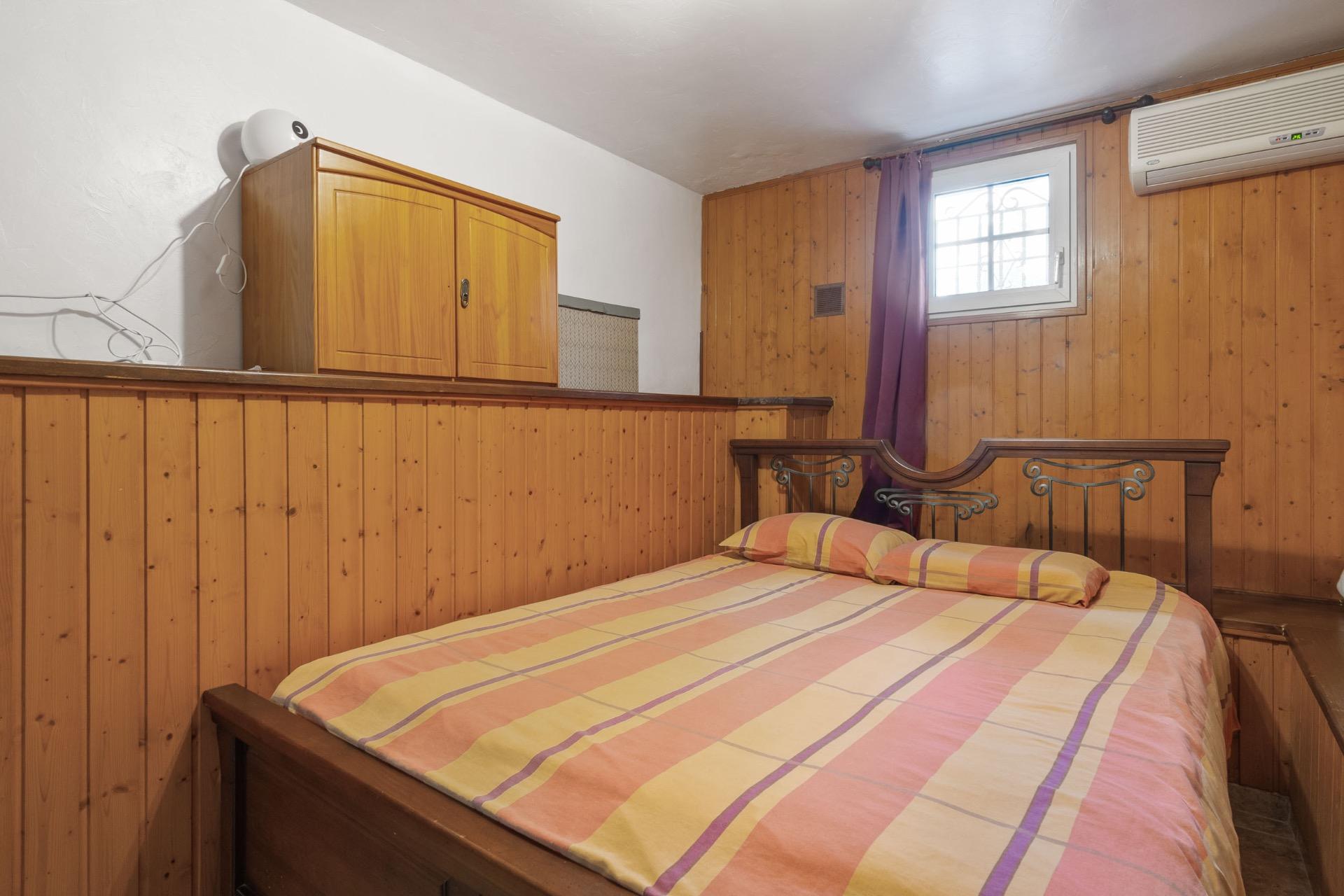 4-Bedroom Villa in La Siesta, Torrevieja - Image 26