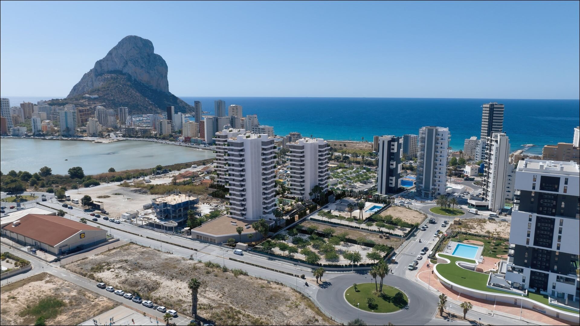 3-Bedroom Penthouse Apartment in Calpe - Image 2