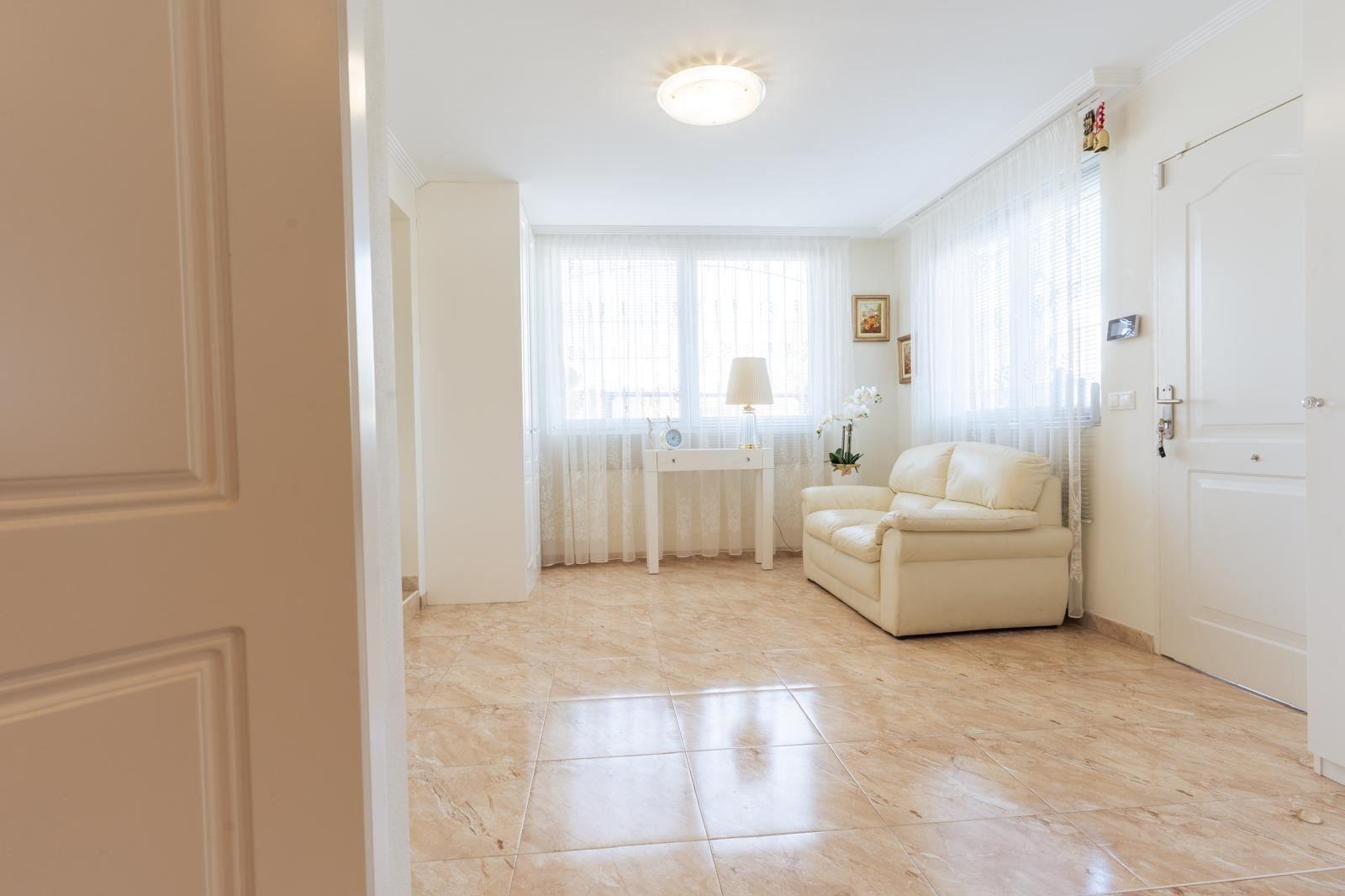 7-Bedroom Villa in Los Balcones - Los Altos del Edén, Torrevieja - Image 24