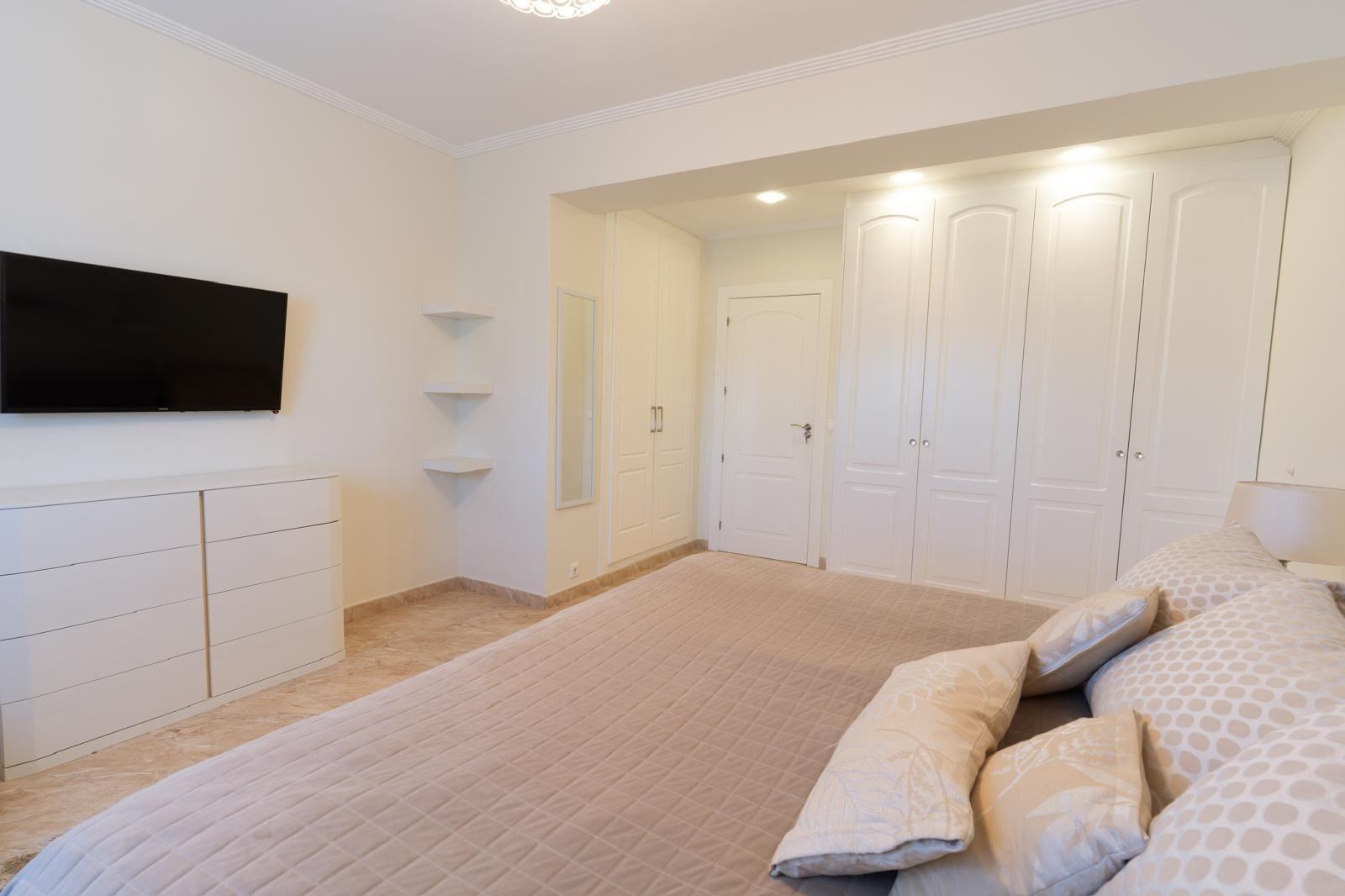 7-Bedroom Villa in Los Balcones - Los Altos del Edén, Torrevieja - Image 41