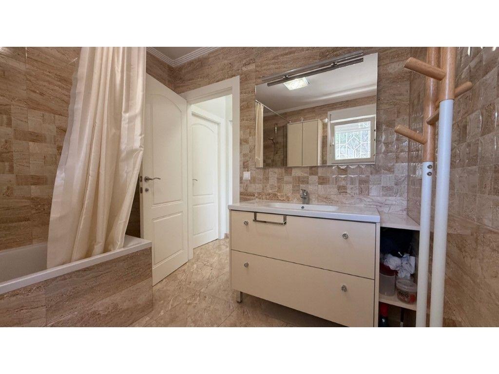 7-Bedroom Villa in Los Balcones - Los Altos del Edén, Torrevieja - Image 44