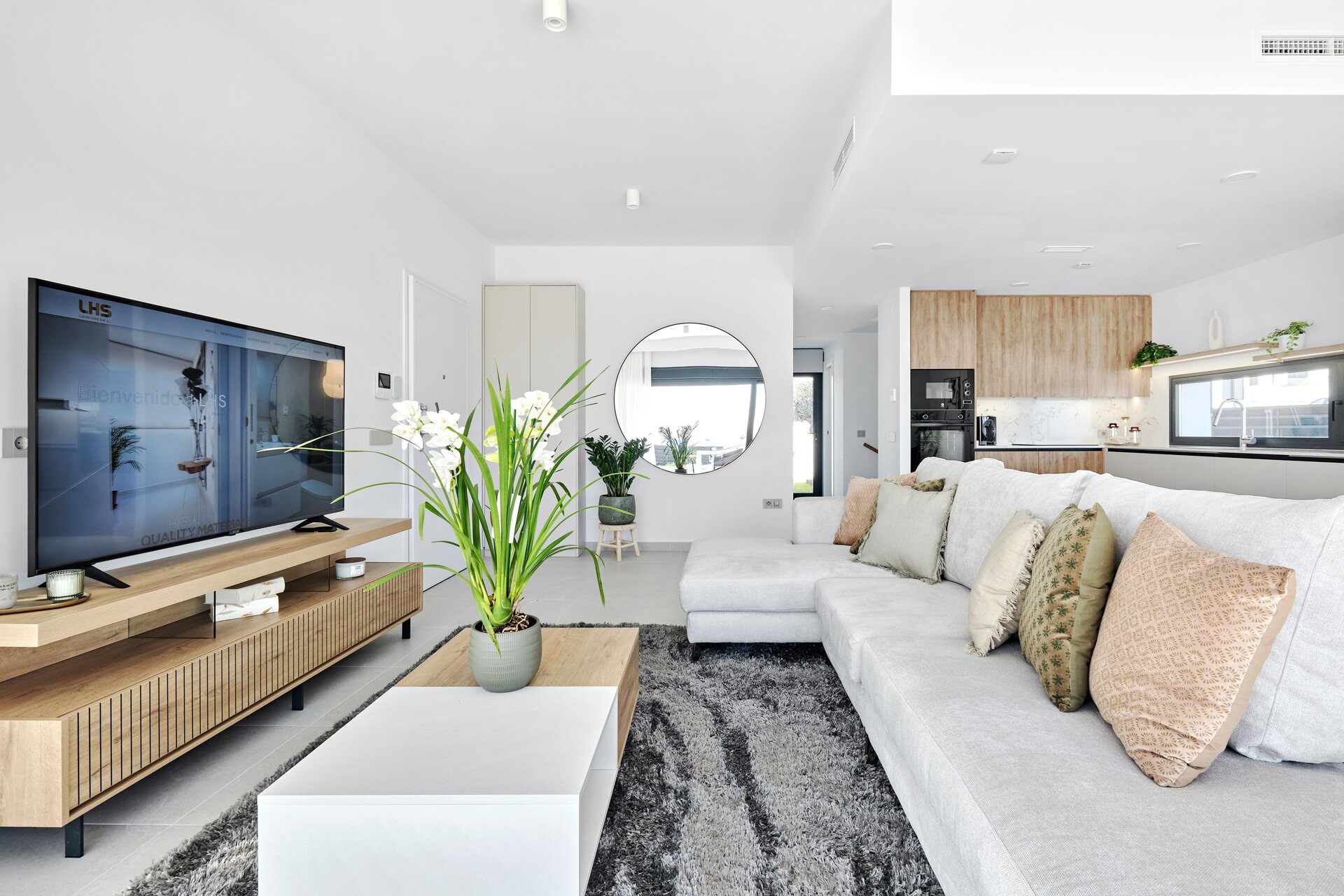 3-Bedroom Villa in San Miguel de Salinas - Image 24