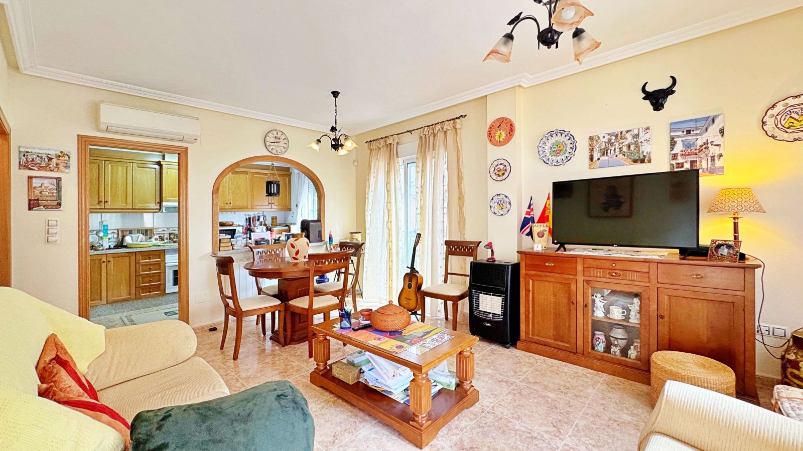 3-Bedroom House in Los Dolses, Orihuela Costa - Image 11