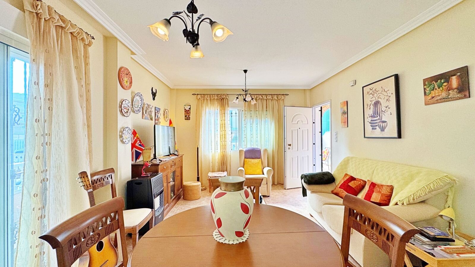 3-Bedroom House in Los Dolses, Orihuela Costa - Image 13