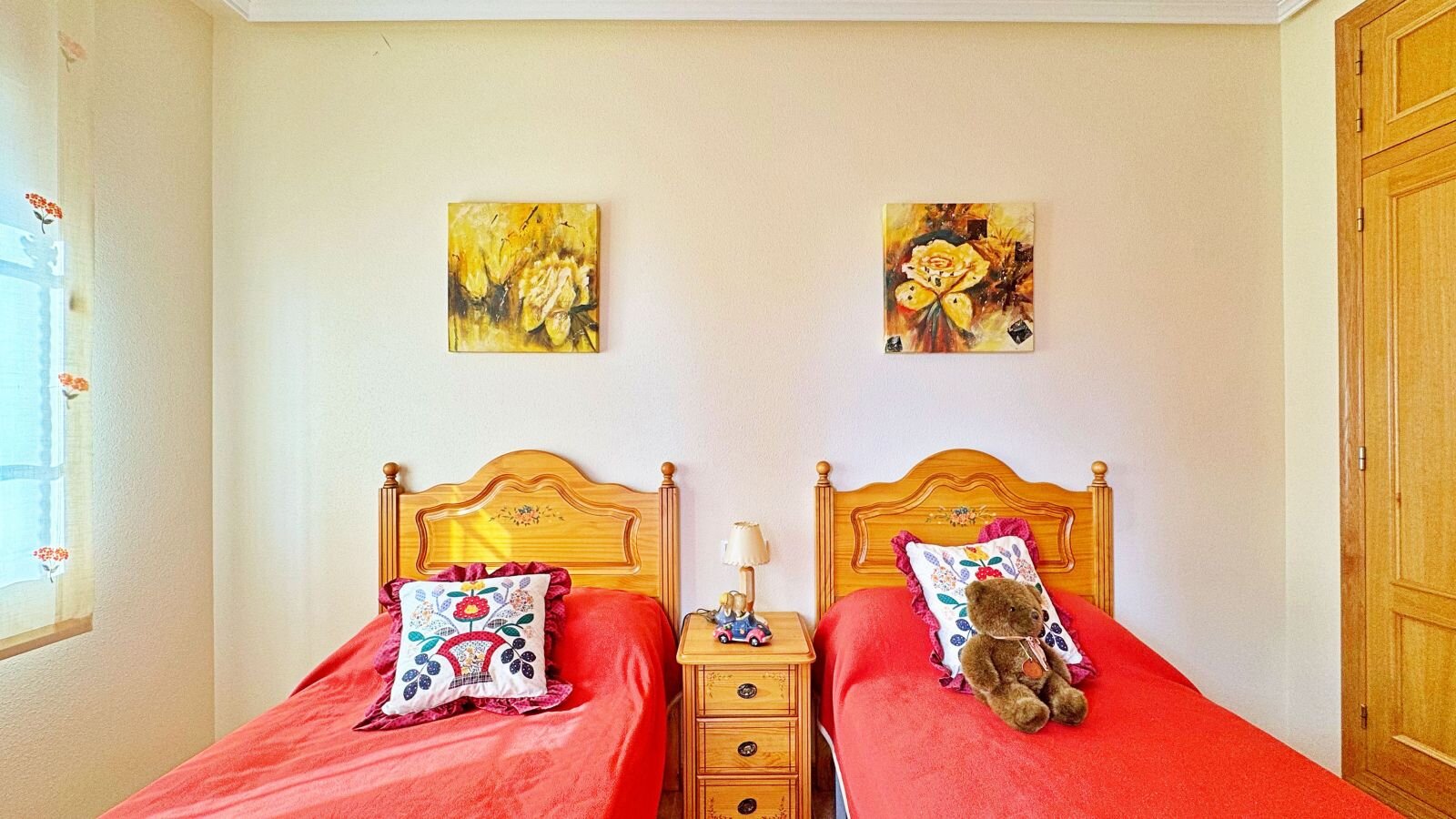 3-Bedroom House in Los Dolses, Orihuela Costa - Image 24