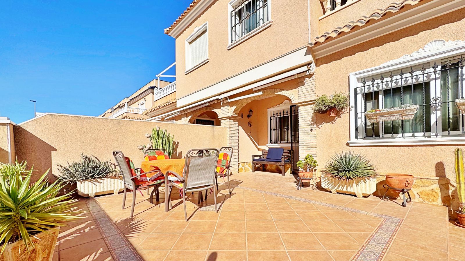 3-Bedroom House in Los Dolses, Orihuela Costa - Image 3