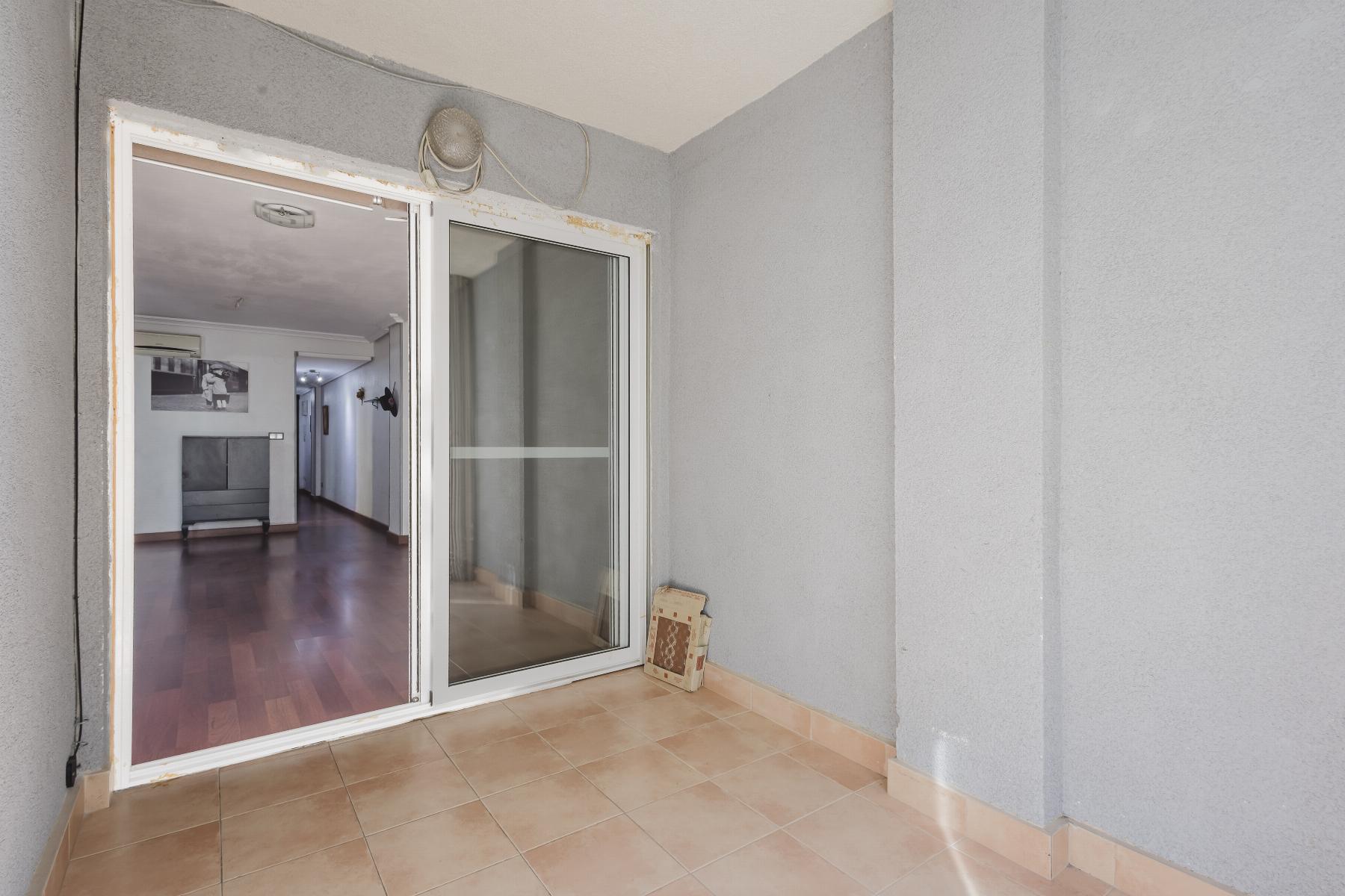 3-Bedroom Apartment in Acequion, Torrevieja - Image 33
