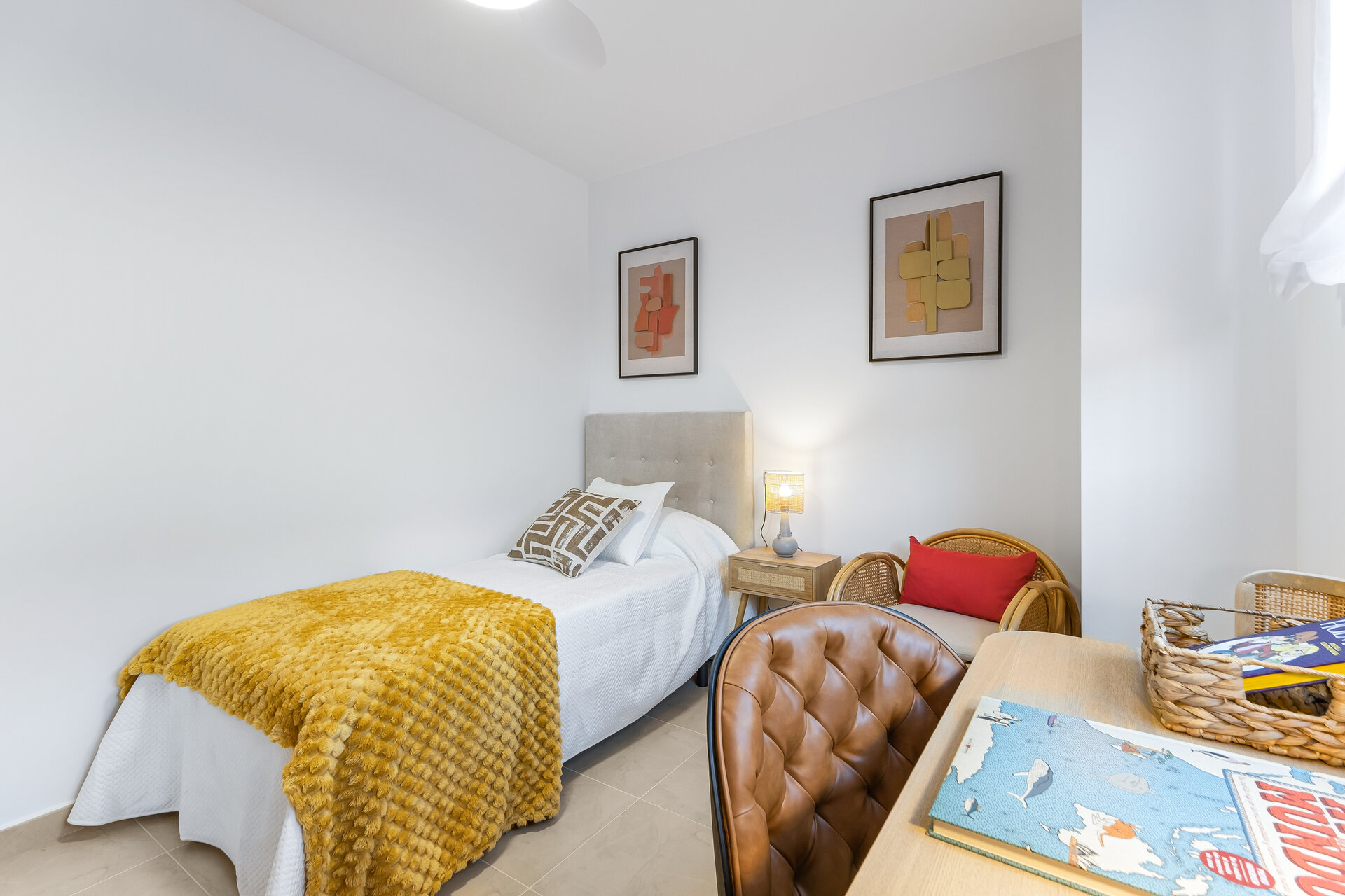 2-Bedroom Apartment in Orihuela Costa - Image 24