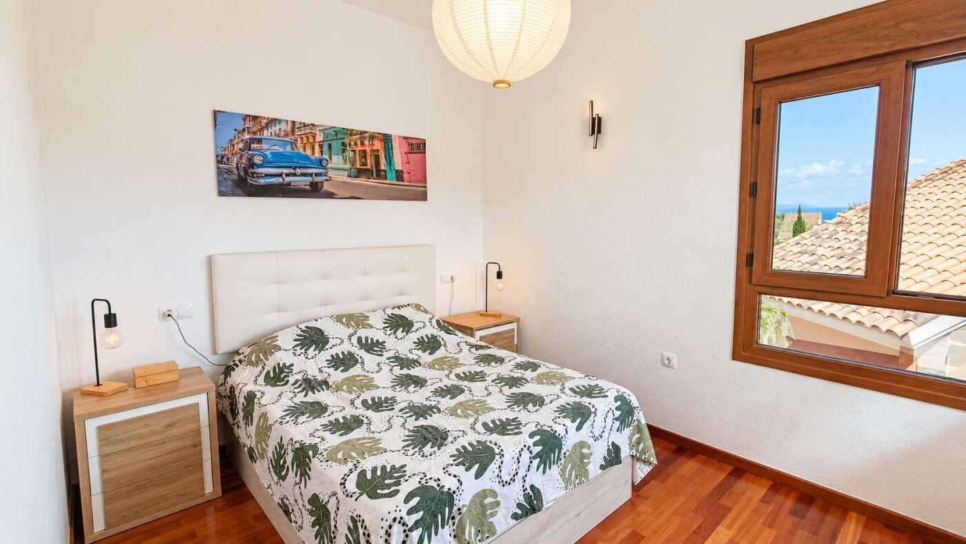 3-Bedroom Villa in Comunidad Valenciana, Algorfa - Image 21