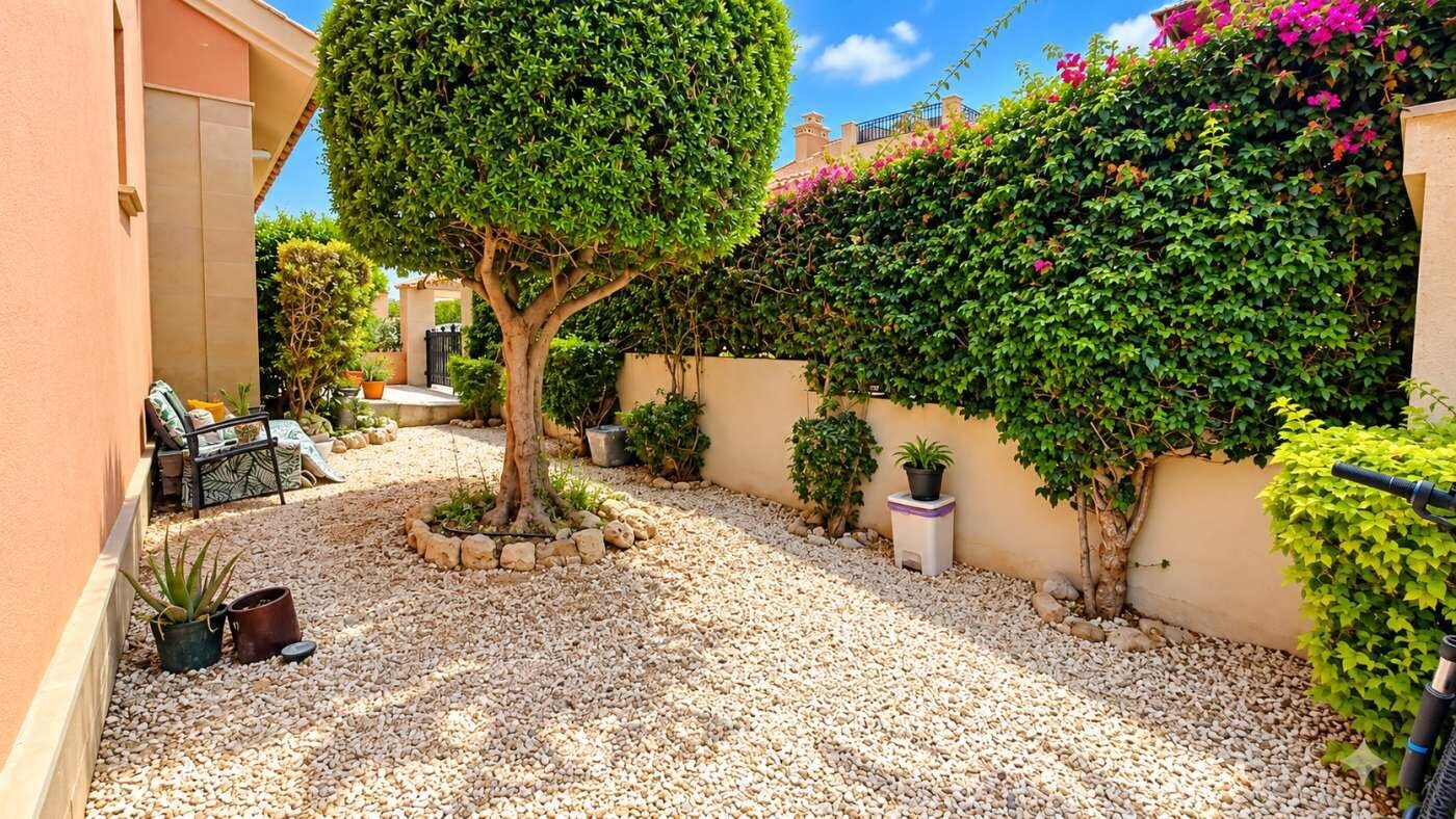 3-Bedroom Villa in Comunidad Valenciana, Algorfa - Image 43