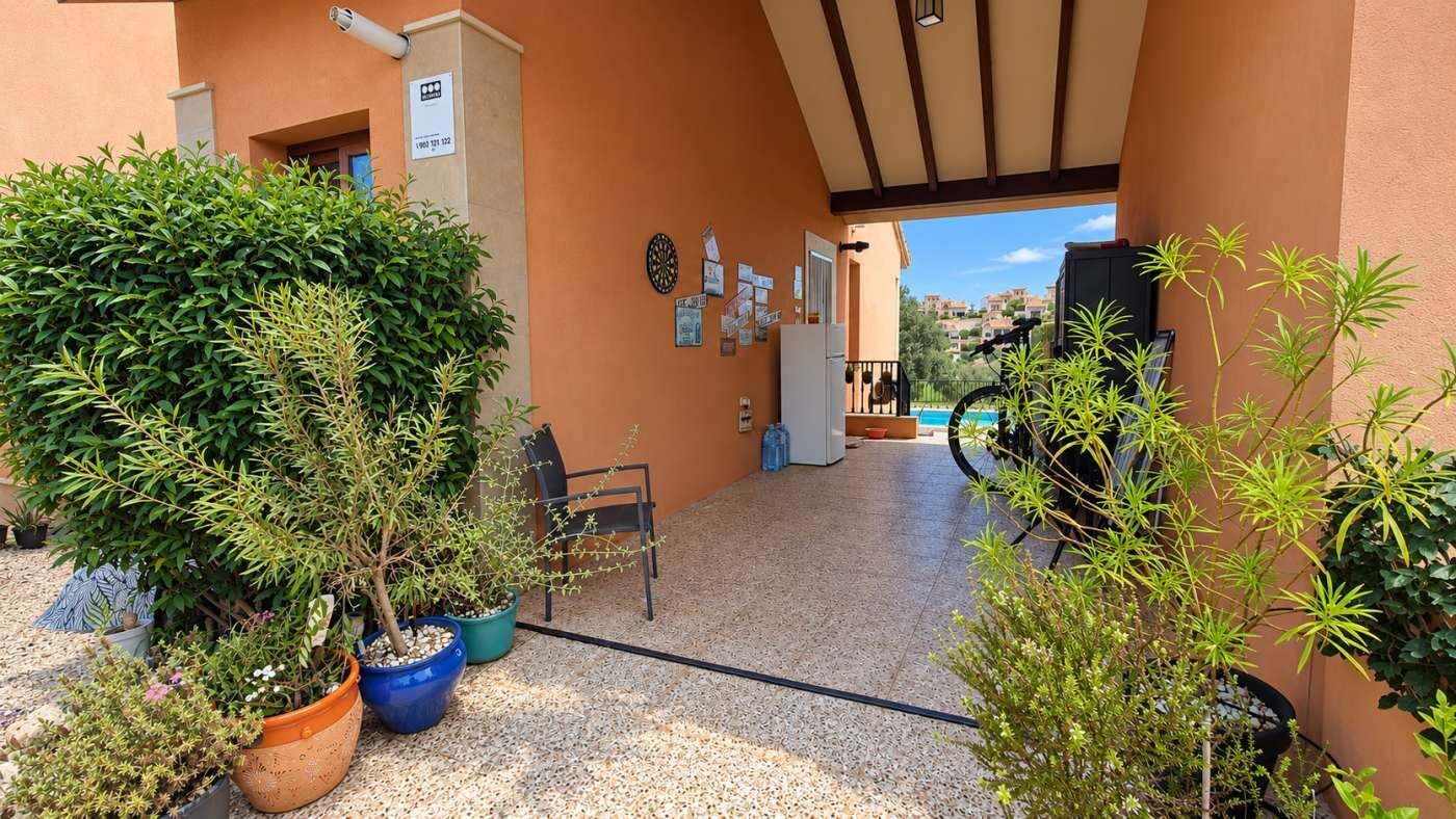 3-Bedroom Villa in Comunidad Valenciana, Algorfa - Image 45