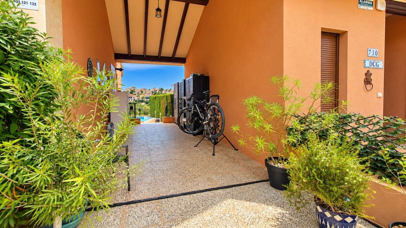 3-Bedroom Villa in Comunidad Valenciana, Algorfa - Image 46