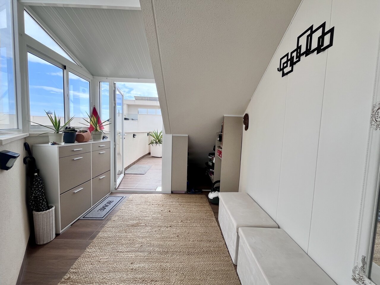 2-Bedroom Apartment in San Miguel de Salinas - Image 27