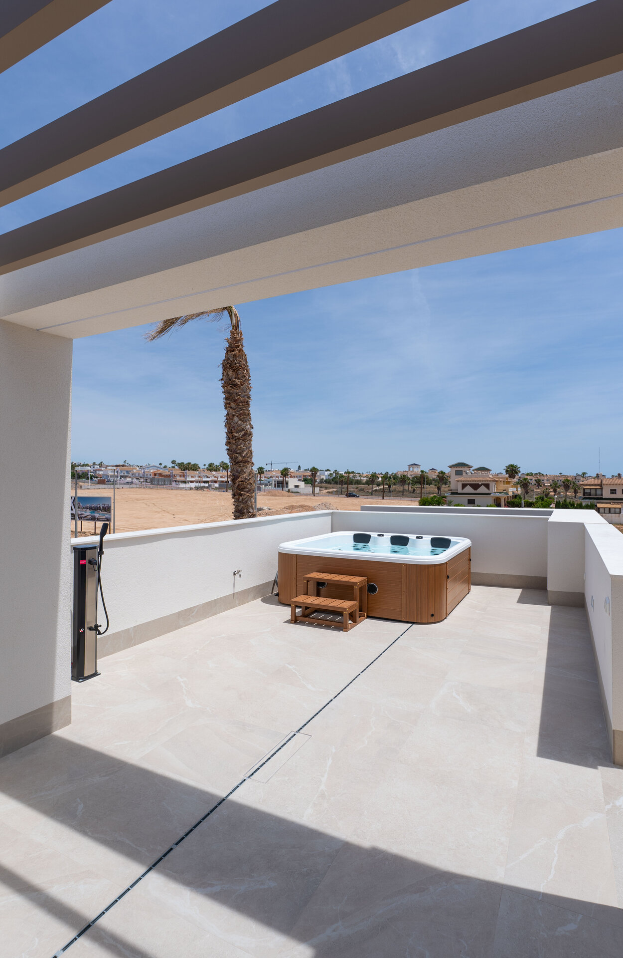 3-Bedroom Townhouse in Los Alcázares - Image 12