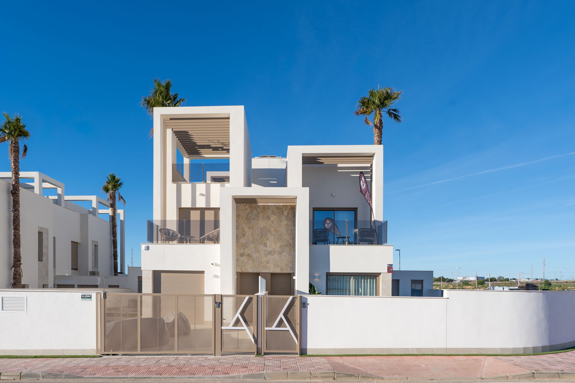 3-Bedroom Townhouse in Los Alcázares - Image 23