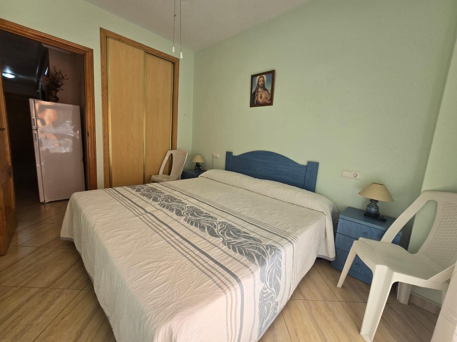 2-Bedroom Apartment in Estacion de Autobuses, Torrevieja - Image 12
