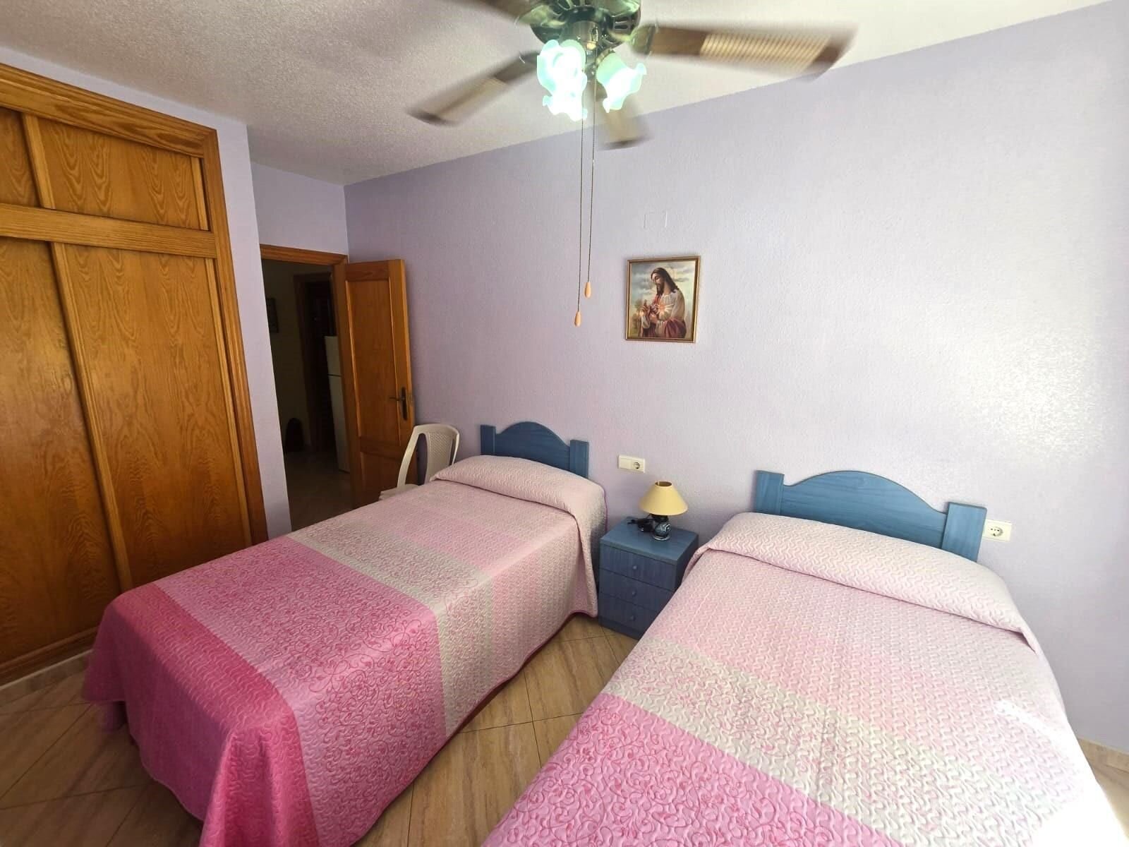 2-Bedroom Apartment in Estacion de Autobuses, Torrevieja - Image 19