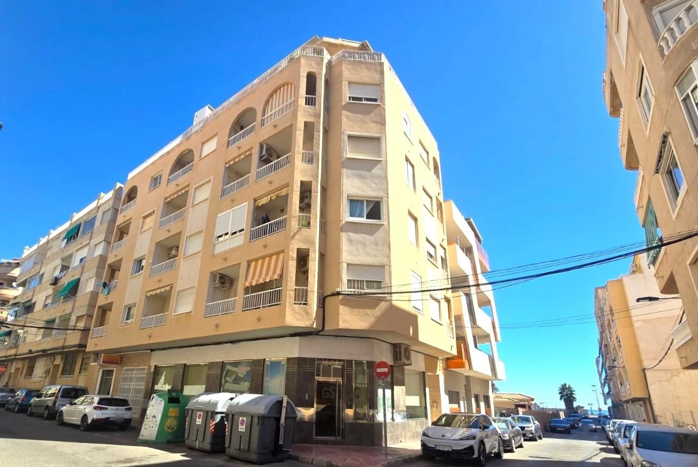 Apartamento de 2 Dormitorios en Estacion de Autobuses, Torrevieja - Image 30