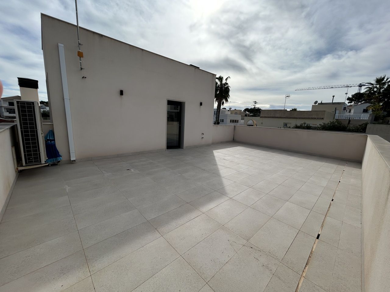 5-Bedroom Villa in La Siesta, Torrevieja - Image 24