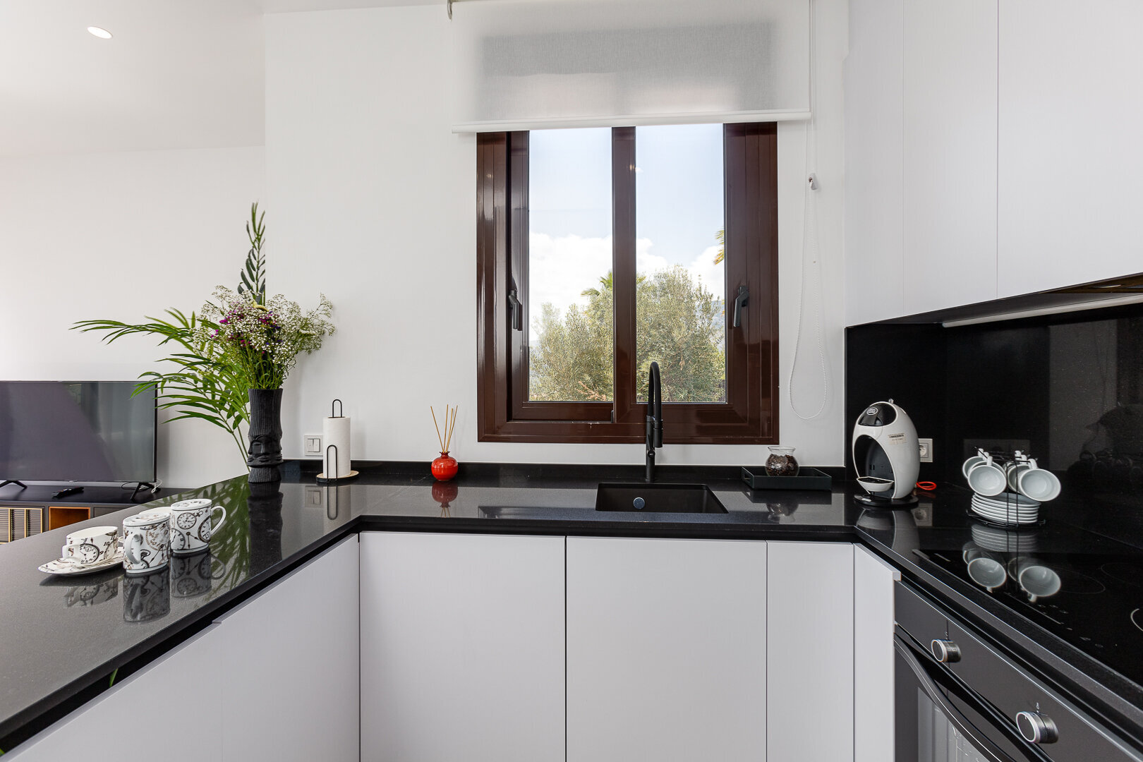 3-Bedroom Detached House in Finestrat - Image 10