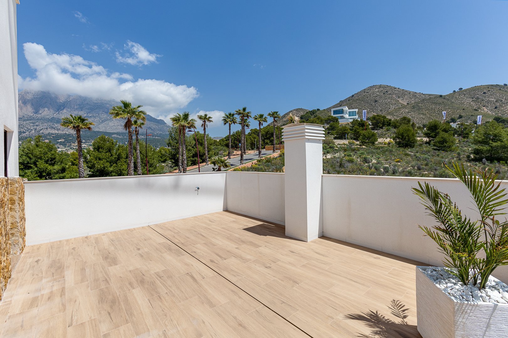 3-Bedroom Detached House in Finestrat - Image 19