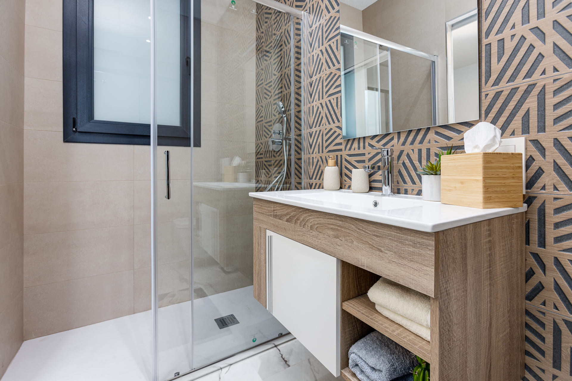 2-Bedroom Bungalow in Ciudad Quesada - Image 12