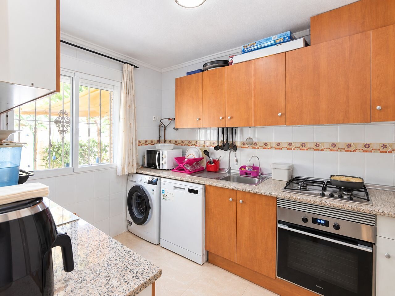 4-Bedroom House in Lo Marabú, Rojales - Image 7