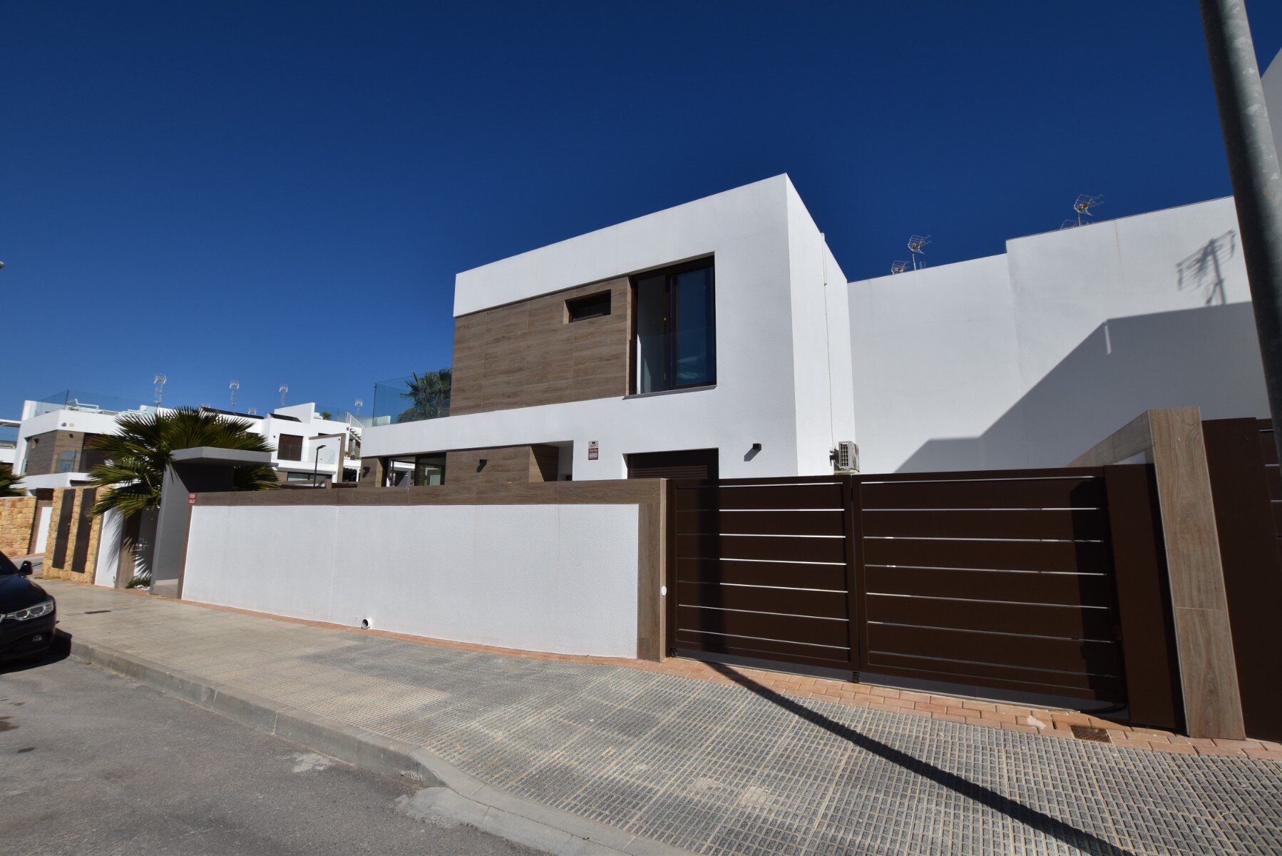 3-Bedroom Villa in Pueblo 4, Benijofar - Image 3