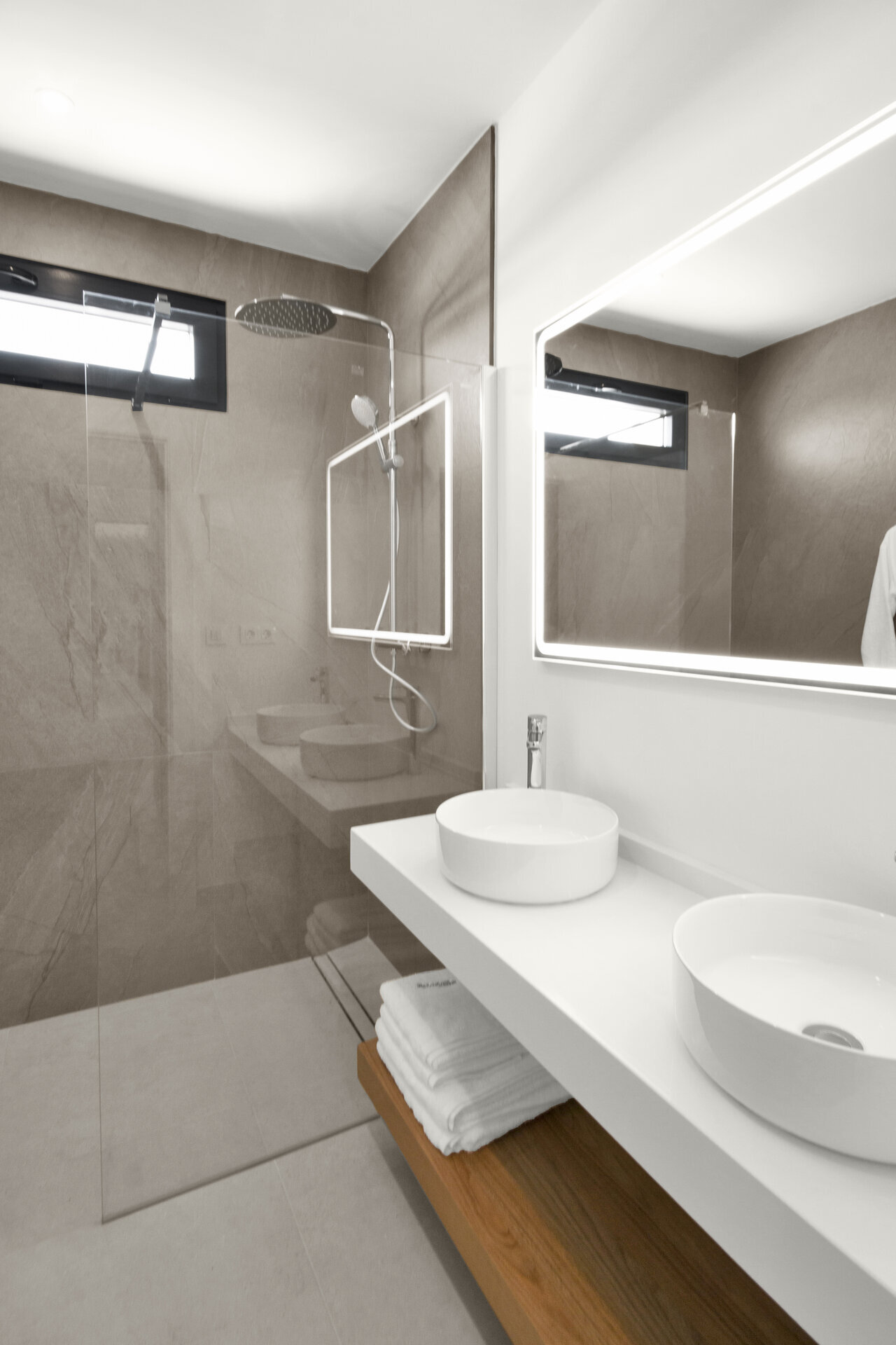Vrijstaande villa met 3 Slaapkamers in Baños y Mendigo - Image 15