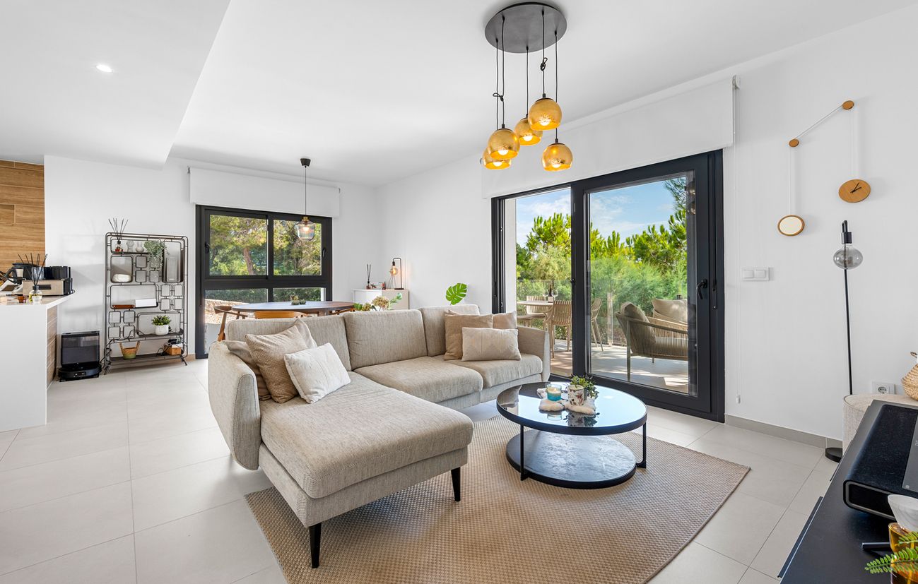 3-Bedroom Apartment in Zona Pueblo, Pilar de la Horadada - Image 6