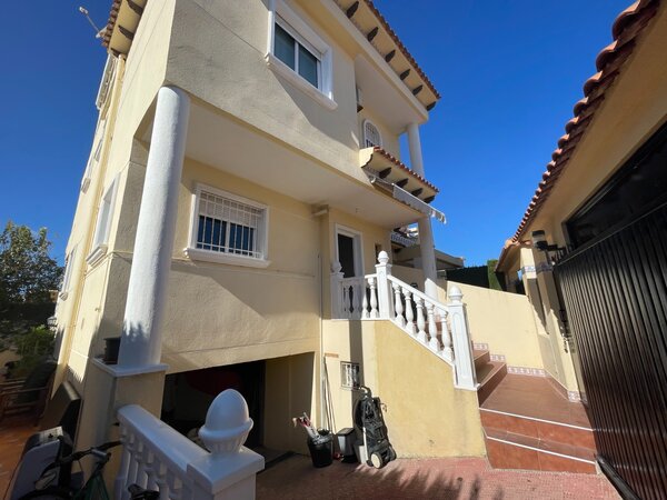 4 magamistuba - Villa - Urbanizaciones Guardamar del Segura