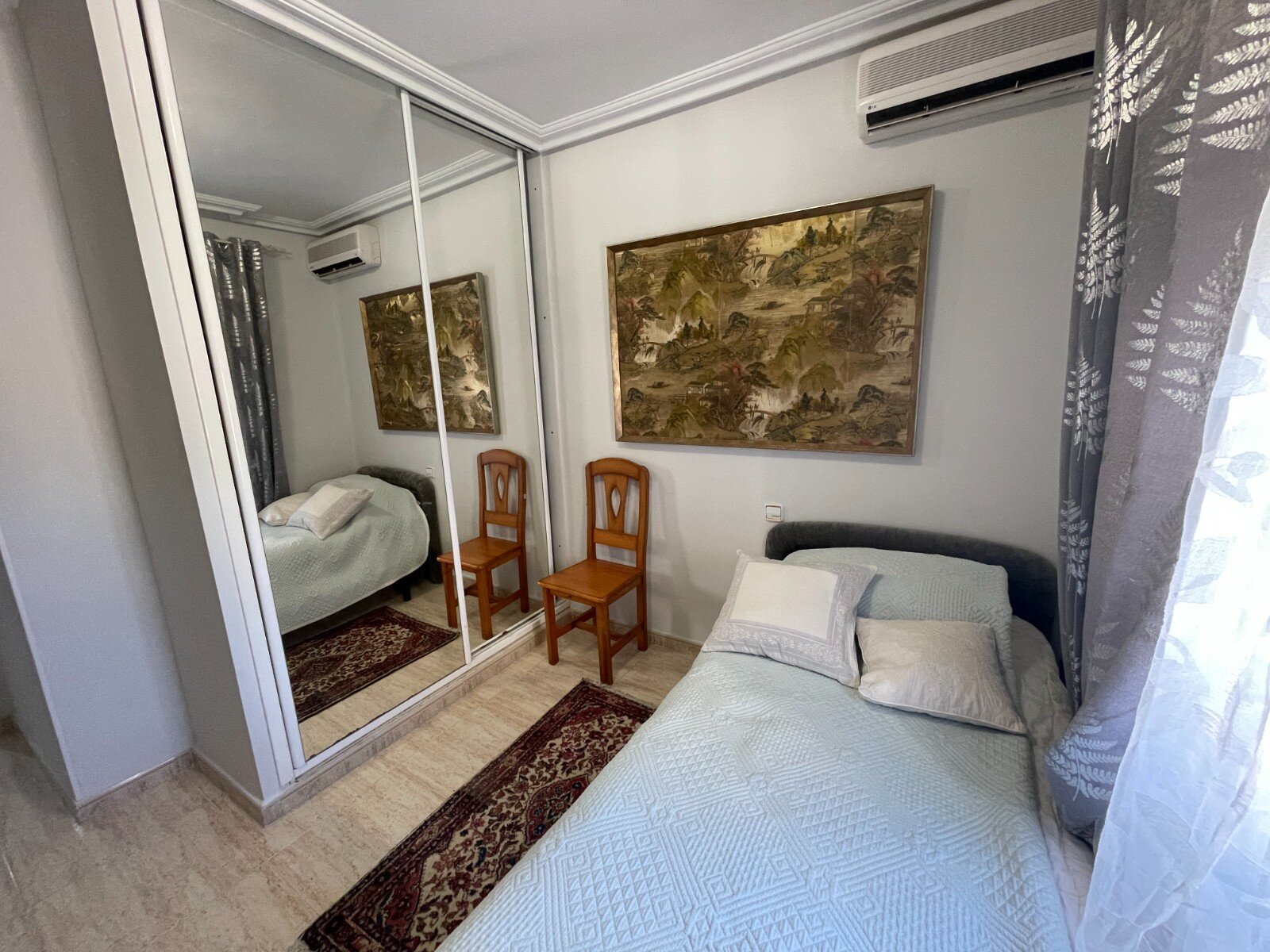 4-Bedroom Villa in Urbanizaciones, Guardamar del Segura - Image 26