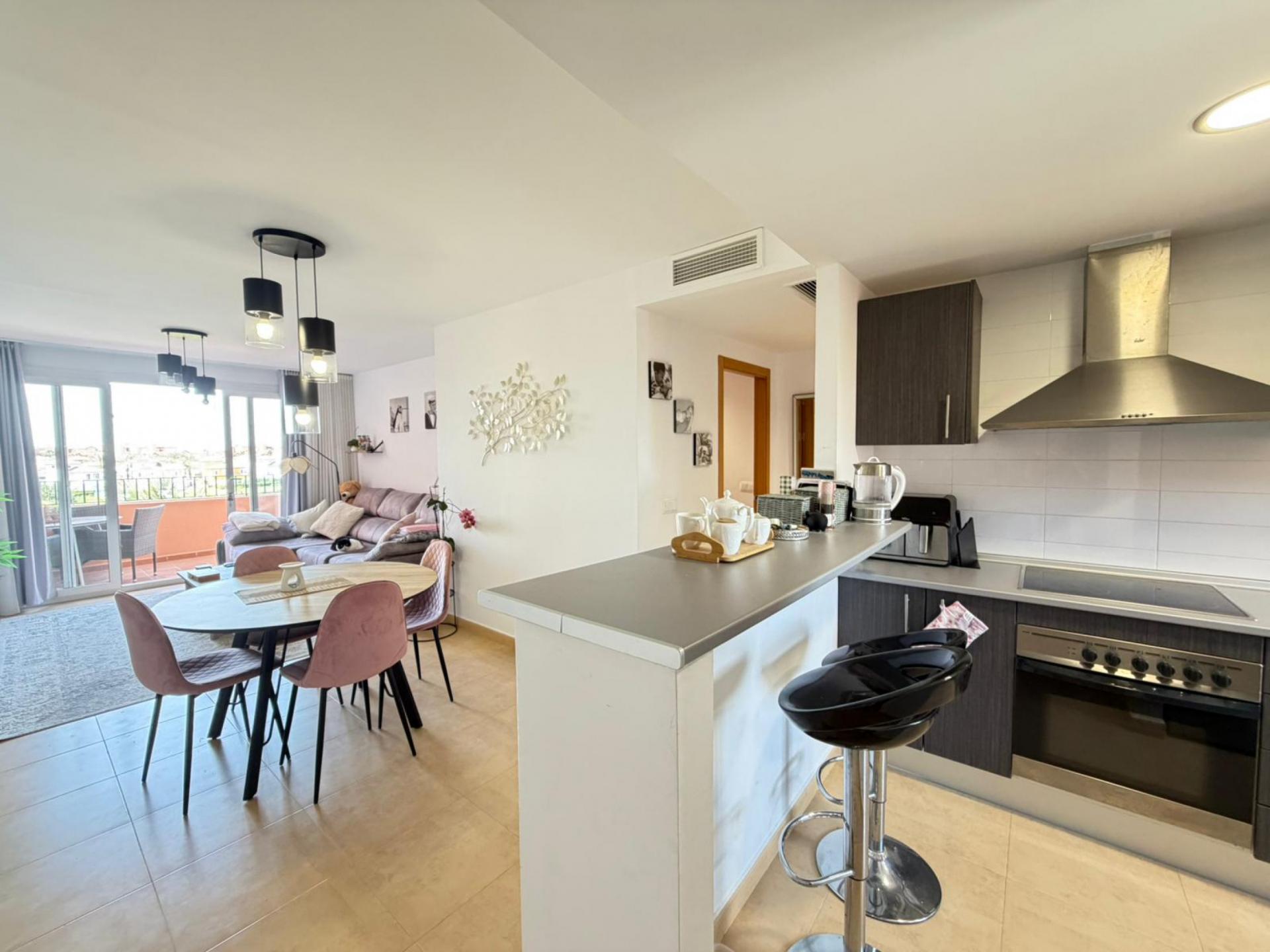 2-Bedroom Apartment in Torre - Pacheco - Image 7