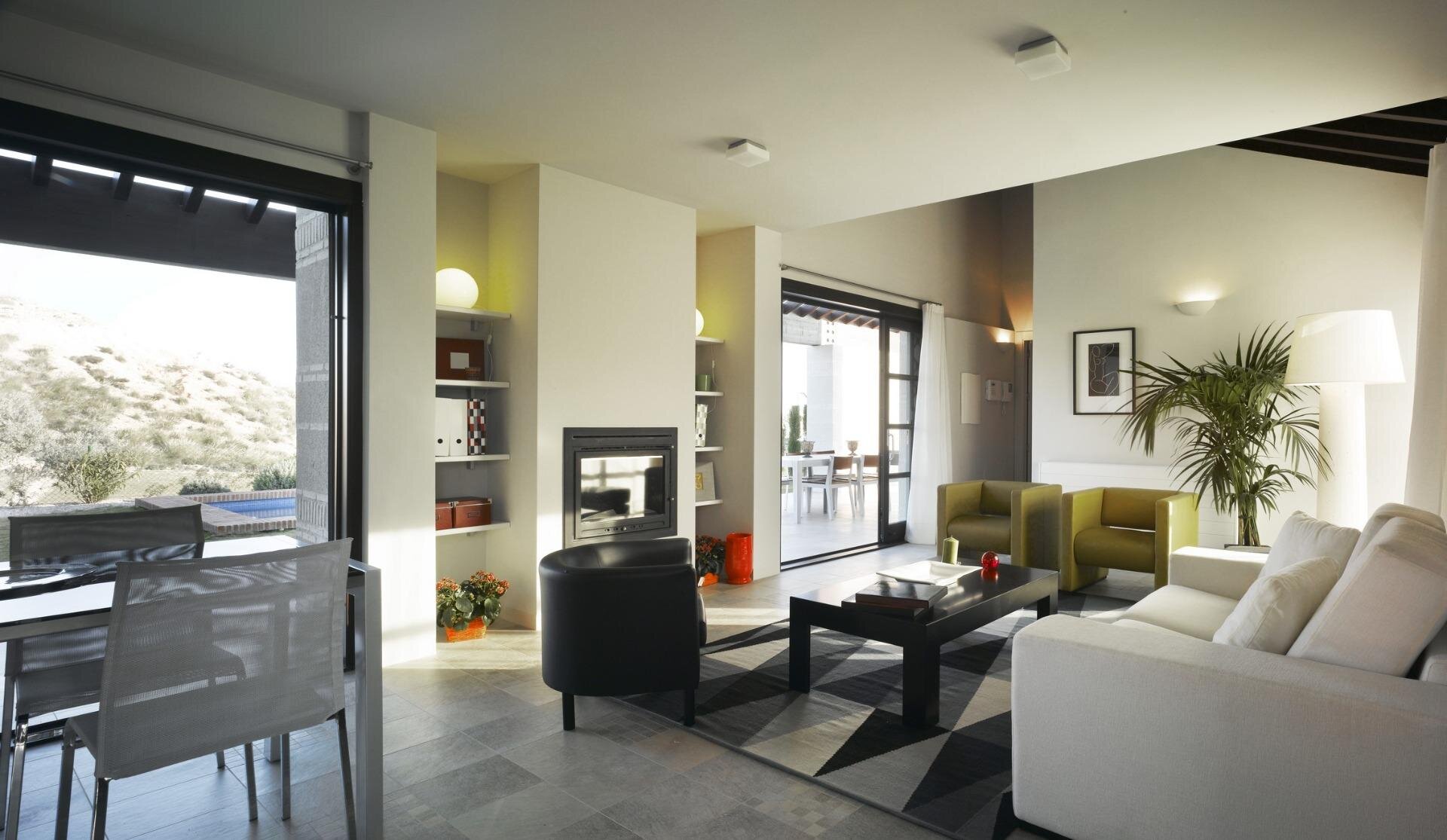 4-Bedroom Detached House in Murcia - Image 14