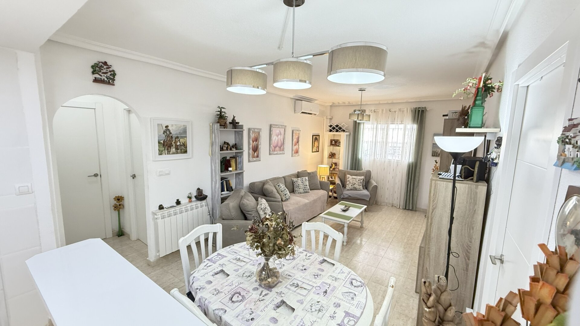 2-Bedroom Apartment in Zeniamar-Horizonte-la Campana, Orihuela Costa - Image 3